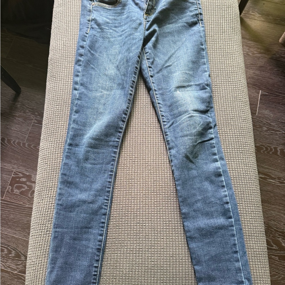 Women's Juniors Blue Jeans